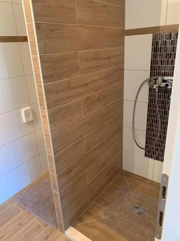 Apartment Lucienne Sukošan